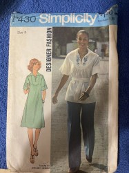 7430 SIMPLICITY 1976 pullover short sleeve collar dress, top, pants pattern 12 uncut